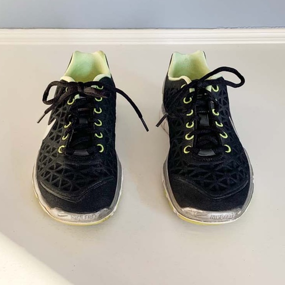 Nike Free 5 Women’s Running Shoes - Picture 6 of 8